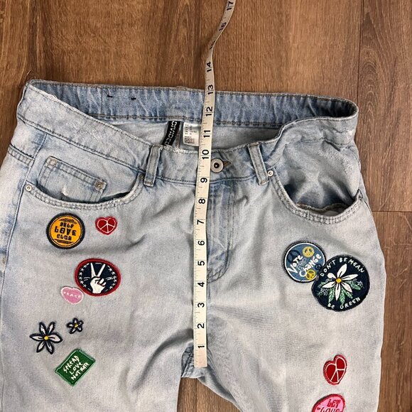 Divided Boyfriend Fit Patches Slim Low Jeans Sz 10 - Picture 9 of 15